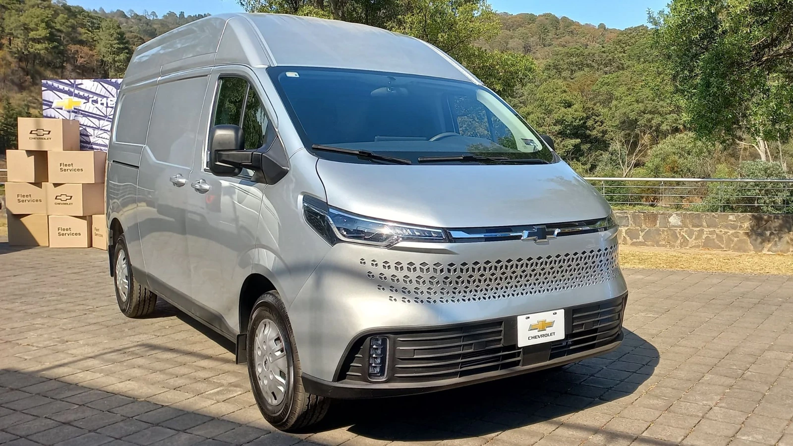 Chevrolet Express Max 2025 primer contacto en México, la nueva van de reparto para última milla
