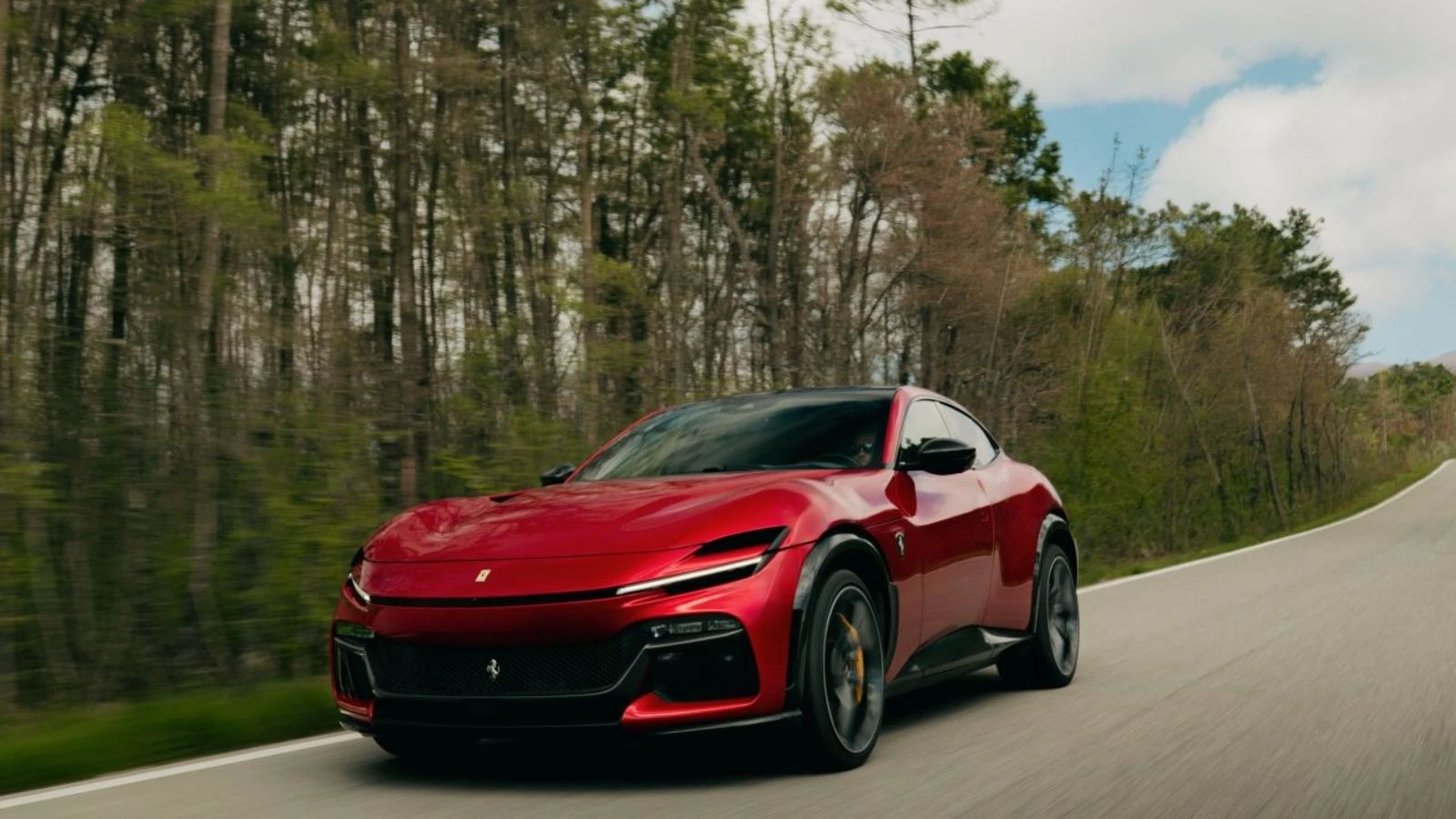 Ferrari Purosangue evoluciona con Handling Speciale: m뿯½s control, respuesta y exclusividad