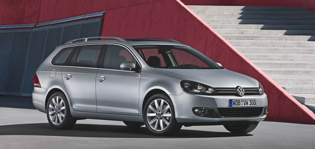 Volkswagen presenta el Vento Variant 2010