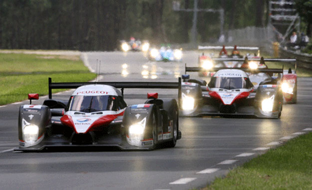 El 908 HDi de Peugeot logra la pole para las 24 Horas de Le Mans