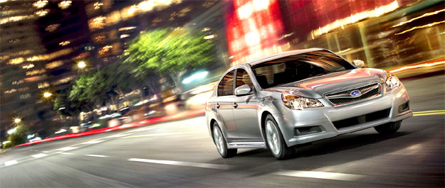 Subaru Legacy 2010 recibe el premio de "Auto familiar del año"