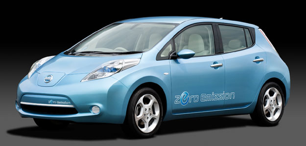 Nissan recibe más de 13,000 pedidos para el Leaf