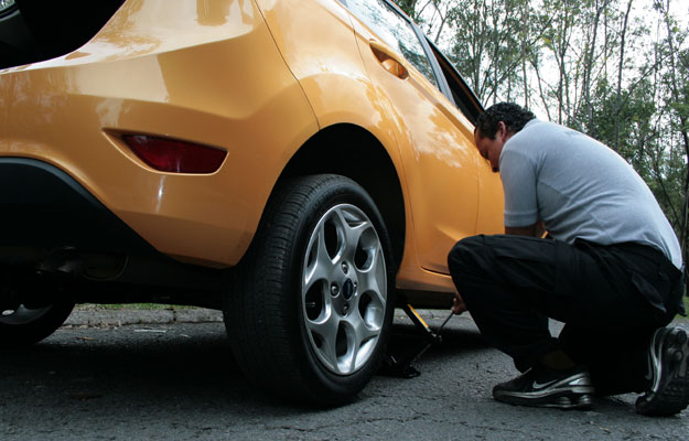 Cómo cambiar una llanta