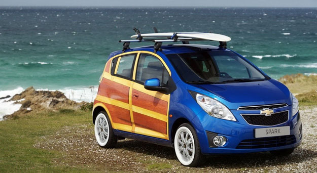 Chevrolet Spark "Woody Wagon" con aire retro