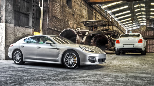 Bentley Continental Flying Spur Vs Porsche Panamera Turbo