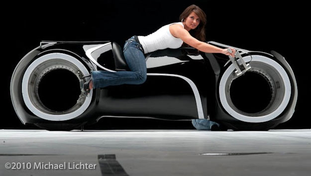 Tron Cycle, salta del mundo virtual, a la realidad.