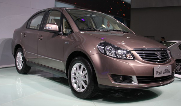 Suzuki SX4 Sedán 2012: Primeras imágenes