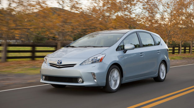 Toyota Prius V debuta en el Salón de Detroit 2011