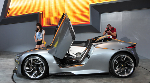 Chevrolet Mi-Ray Roadster concept debuta en Seúl 2011
