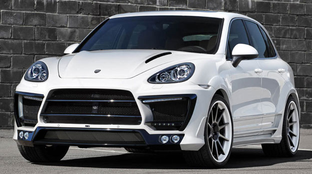 Lumma Design viste al Porsche Cayenne CLR 558 GT