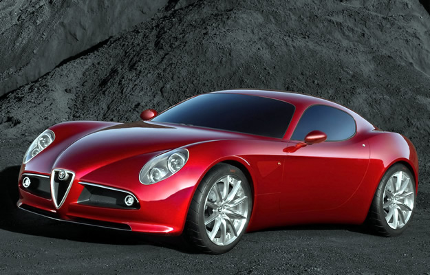 Un viaje por la historia del Alfa Romeo 8C Competizione