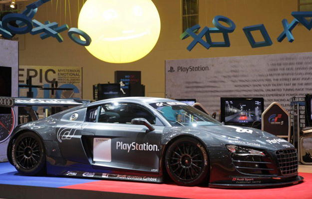 Simulador de carreras Audi R8 LMS de Sony PlayStation