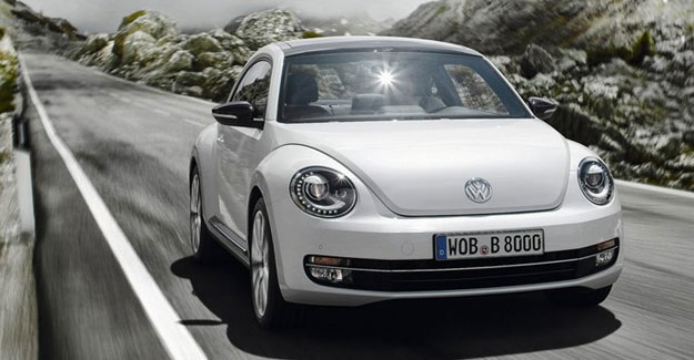 Jay Leno  maneja el nuevo VW Beetle 2012