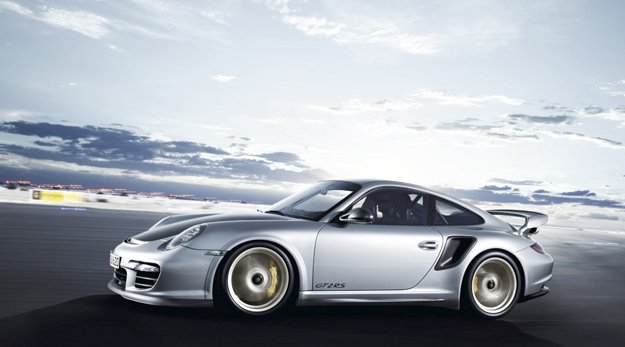 Porsche 911 GT2 RS 2011: El más potente de su historia