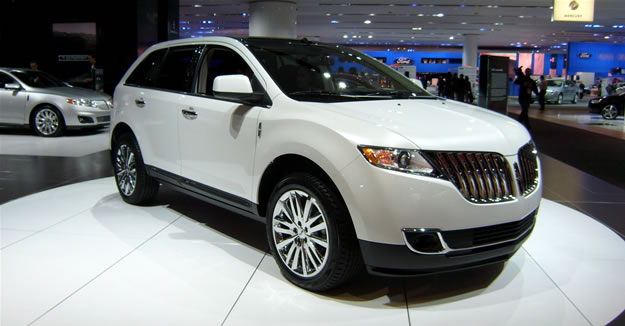 Se presenta el Lincoln MKX 2011 en el Salón de Detroit 2010