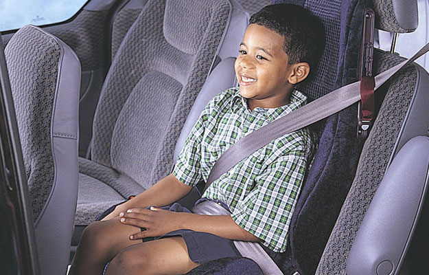 Todo lo que debes saber sobre asientos de seguridad para bebés y niños