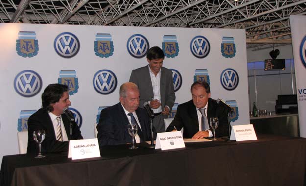 VW Argentina renovó su vínculo con la AFA