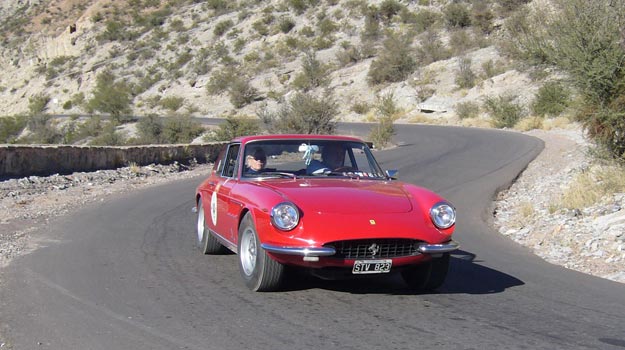 Una Ferrari 330 de 1967 ganó la primera edición del Rally La Rioja | San Juan