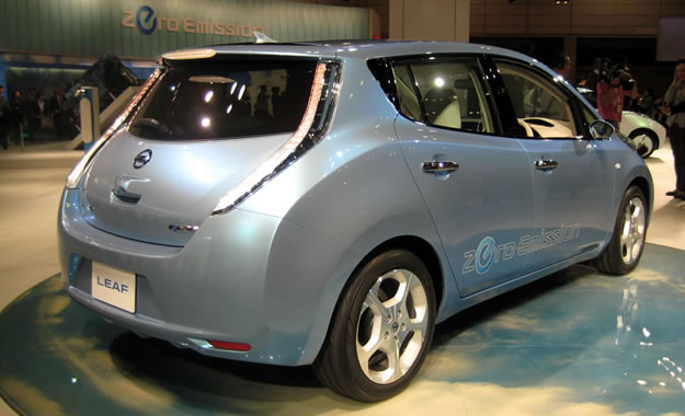 GDF y la alianza Renault - Nissan firman acuerdo para traer autos eléctricos a México