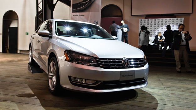 Volkswagen Passat 2012 llega a México desde 299,900 pesos