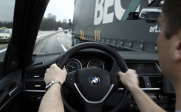 BMW Narrow Passage Assistant, más ayudas al conductor