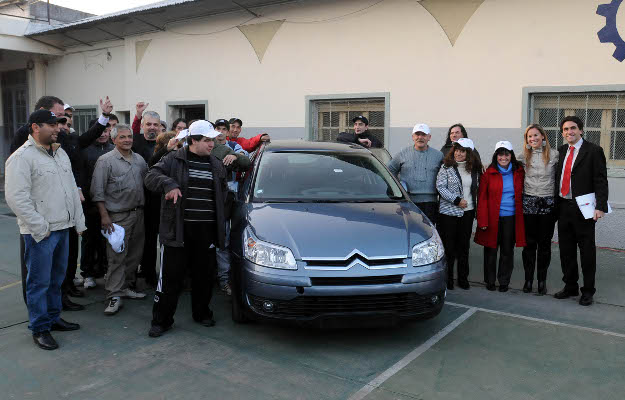 Citroën realiza una nueva donación
