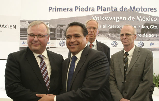 Comienza construcción de planta de motores de VW en Guanajuato