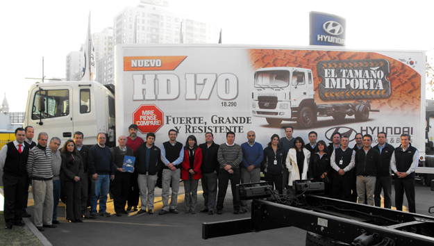 Hyundai Camiones y Buses realizó Clínica de Productos
