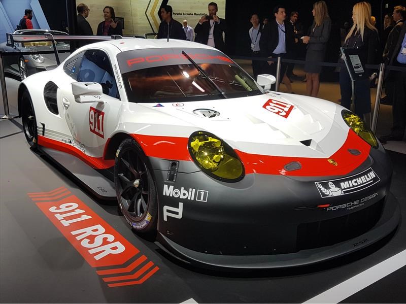 Porsche 911 RSR, listo para la pista