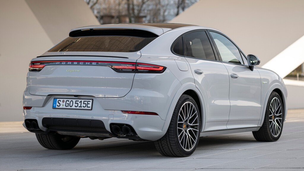 Porsche Cayenne EHybrid ofrece más autonomía en modo eléctrico
