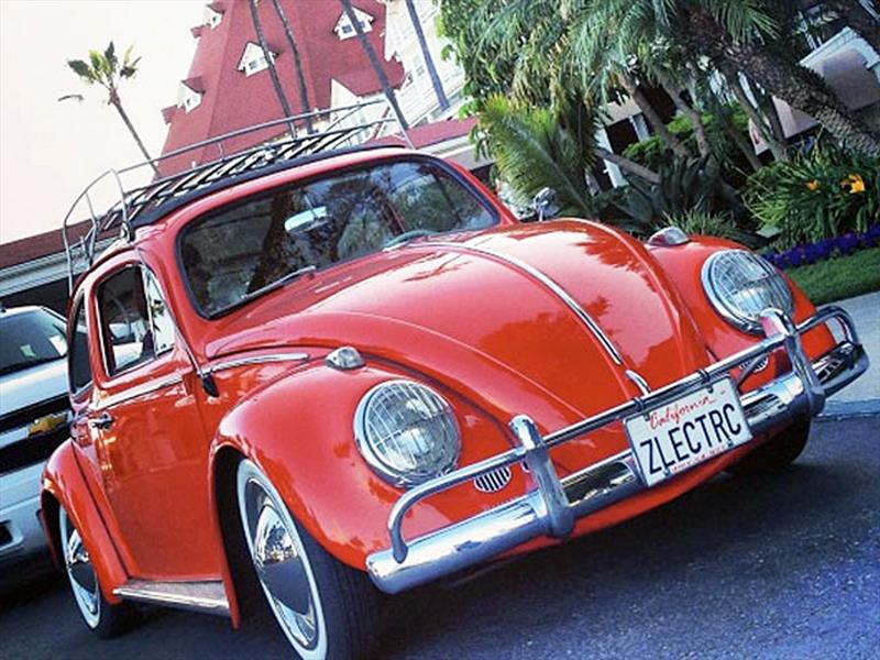  Venden el primer VW Escarabajo eléctrico en USD  .