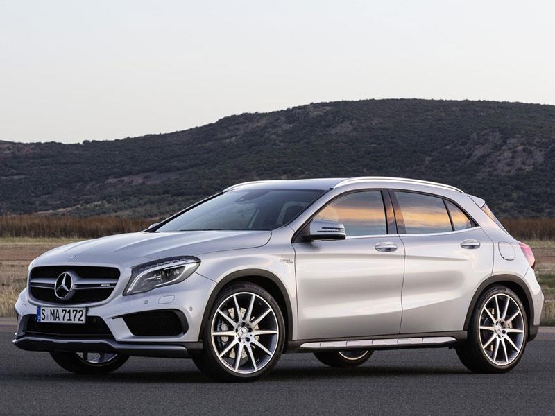 Mercedes-Benz GLA 45 AMG 2015 Se Presenta