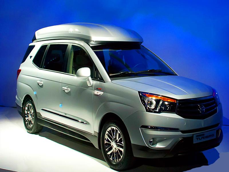 SSANGYONG Rodius 2014