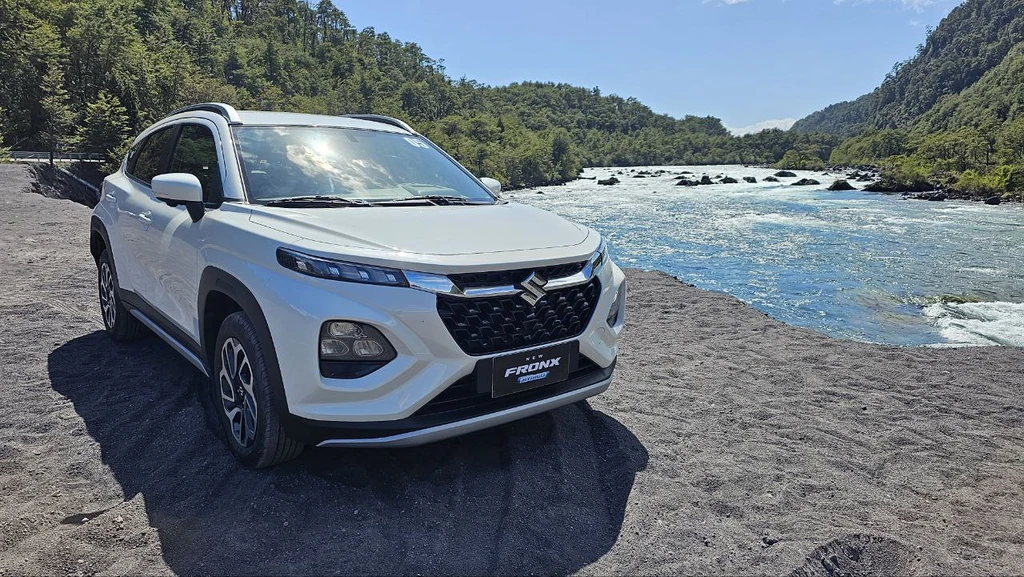 Suzuki Fronx 2024 en Chile una nueva alternativa de crossover para