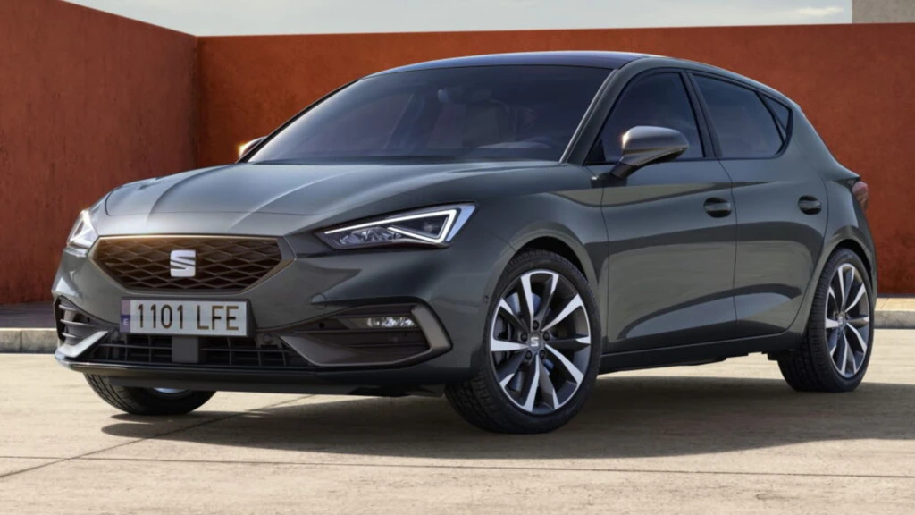 SEAT León 2025, con nuevo sistema híbrido y más tecnología