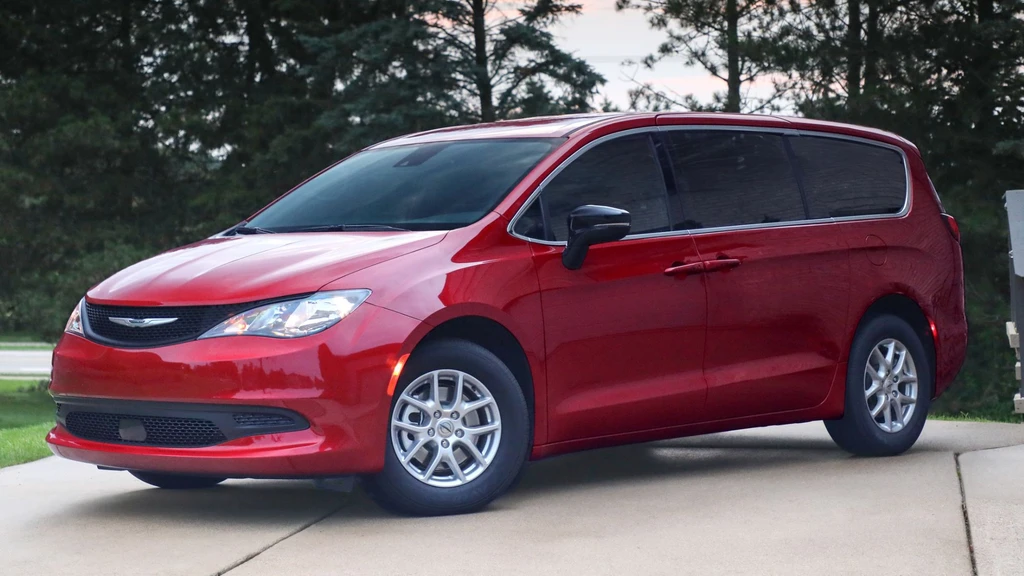 Chrysler Voyager 2025, la minivan con mejor relación valorprecio ¿Te