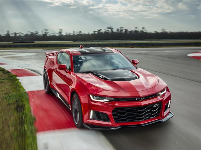 Chevrolet Camaro ZL1 2017, más caballos de potencia