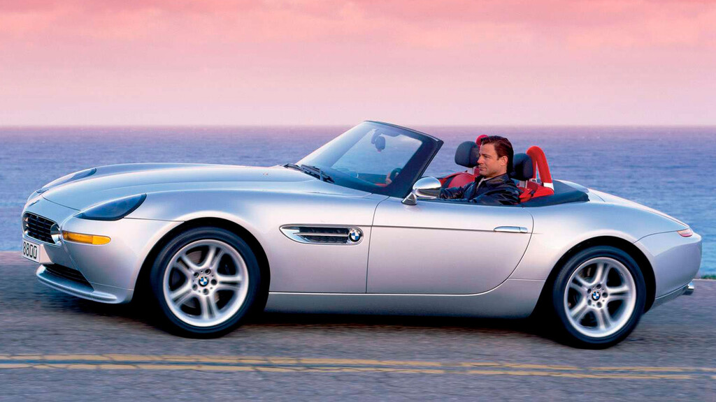 BMW Z8 el auto convertible que se adelantó en el tiempo