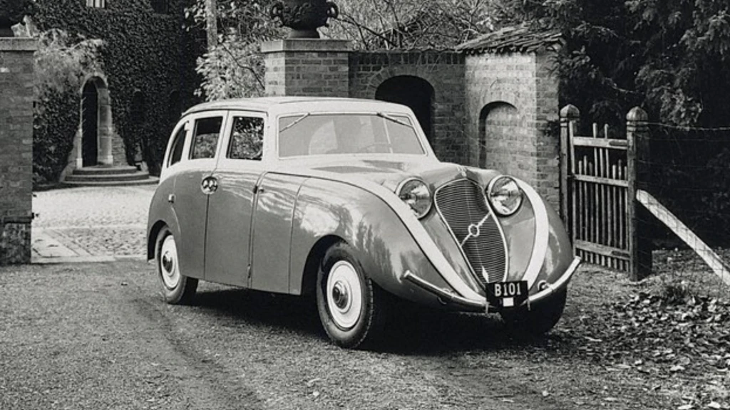 El primer Concept Car de la historia es un Volvo, llamado Venus Bilo y