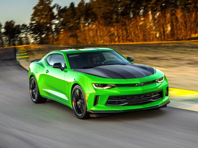 Chevrolet Camaro 1LE 2017, sólo quiere la pista