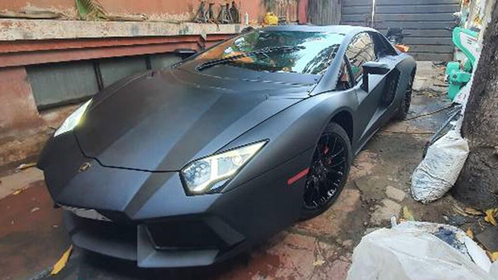 Así luce un Honda Civic transformado en Lamborghini Aventador