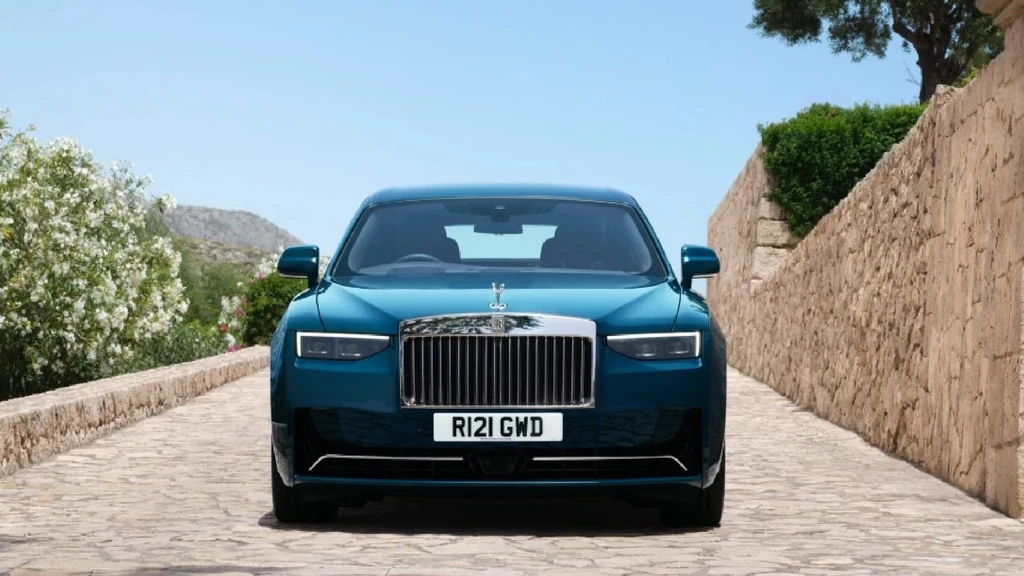 Rolls-Royce Ghost Series II, a little more cutting-edge and freshness for the luxurious English sedan