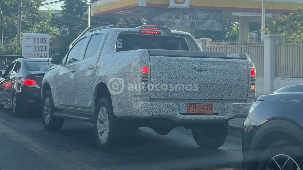 La nueva Chevrolet Colorado 2025 es espiada en Chile