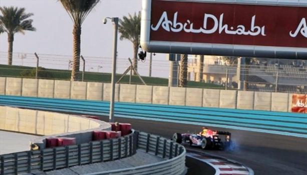 F1 GP de Abu Dhabi, abandonó el campeón