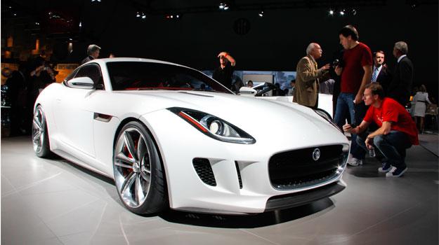 Presentan una versión actualizada del Jaguar C-X16 Concept  en el Salón de Los Angeles 2011