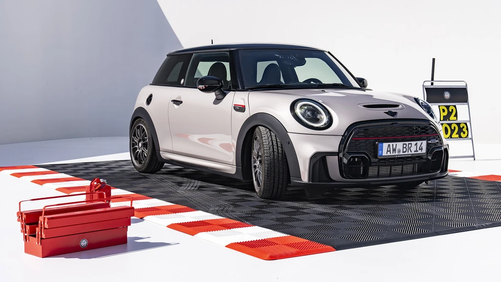 Mini Confirms Transition to Electric Models and Abandons Manual Transmissions