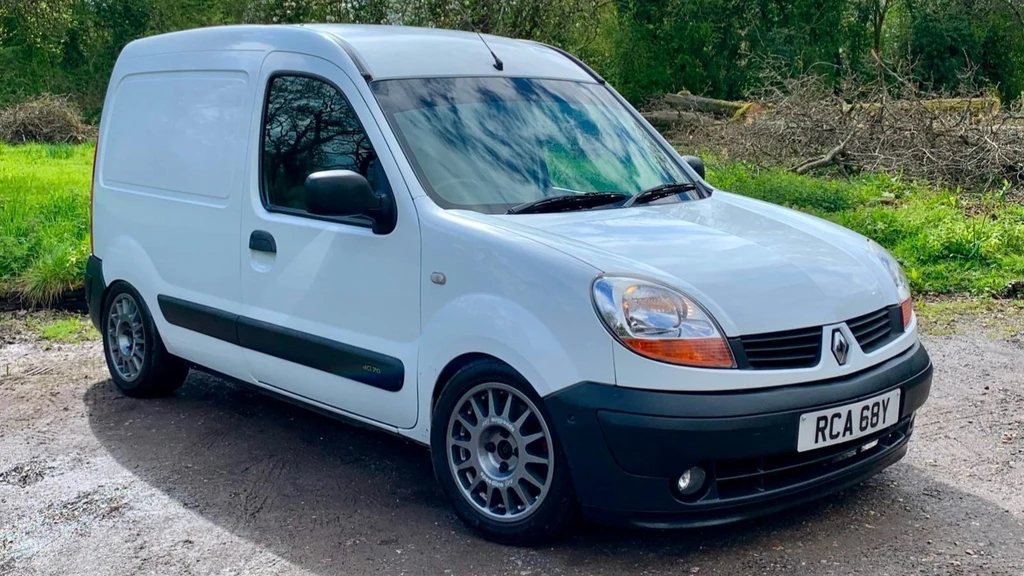 Este Renault Kangoo Con Coraz N De Clio Rs Est Listo Para Hacer Entregas Express