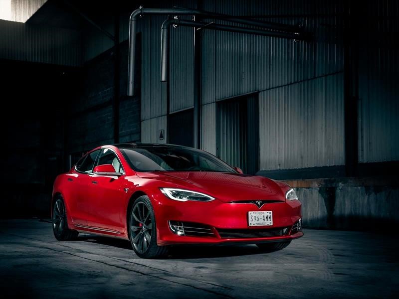 El Tesla Model S Es Elegido Como Uno De Los Coches De La Década Por