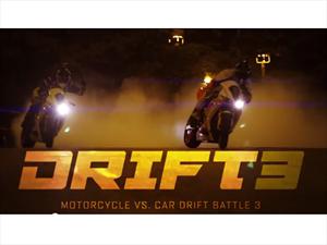 Video: Motocicletas vs. Autos haciendo drift
