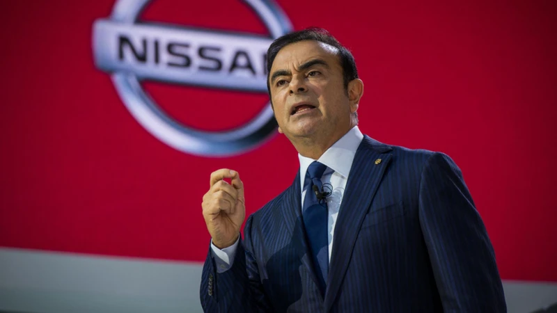 Ex-CEO de Nissan, Carlos Ghosn, enfrenta a la justicia francesa por presunta corrupción
